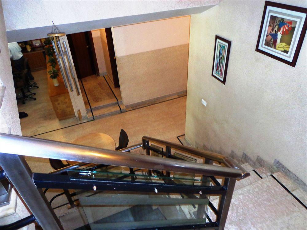 Hotel Singh Sahib Delhi  Extérieur photo