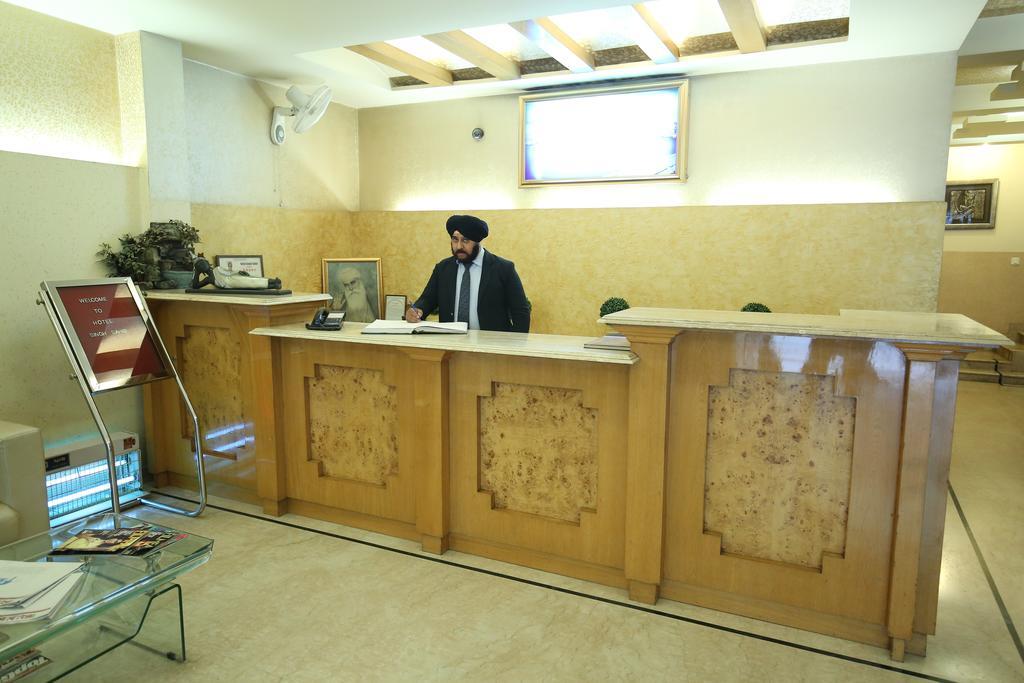 Hotel Singh Sahib Delhi  Extérieur photo
